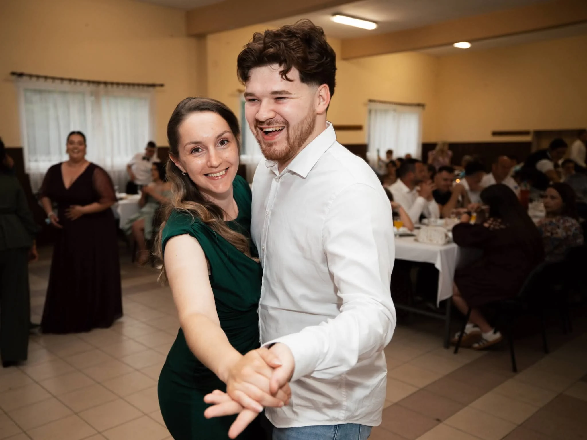 Svadbena proslava — fotografija 10