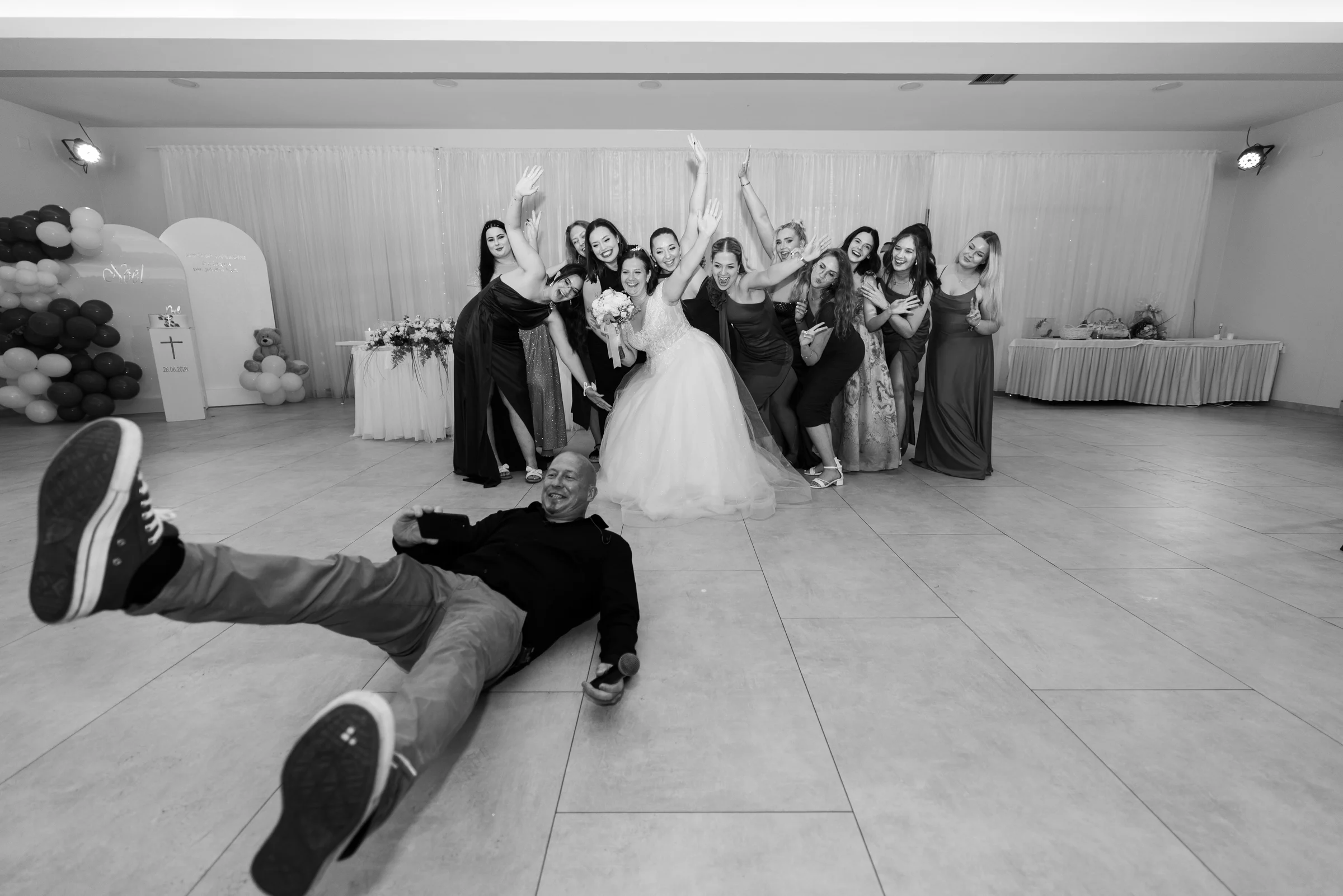 Svadbena proslava — fotografija 15